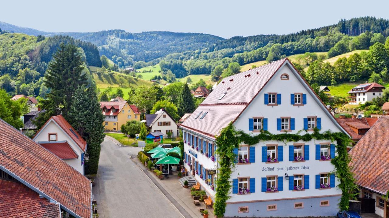 Goldener Adler Oberried - Hotel & Appartements Zewnętrze zdjęcie